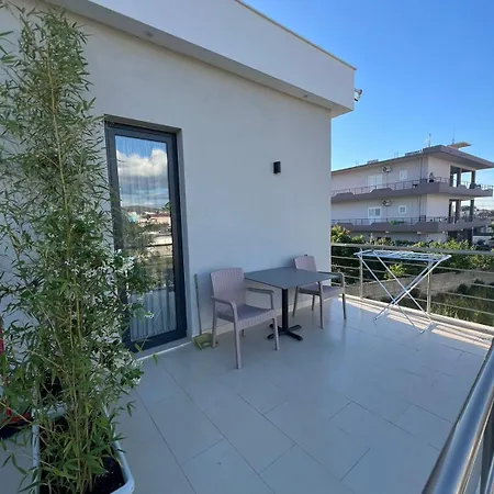 Dangolli House *