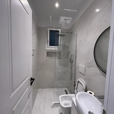 Dangolli House * Vlorë