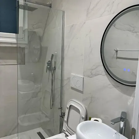 Dangolli House Vlorë