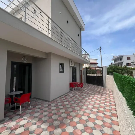 Dangolli House