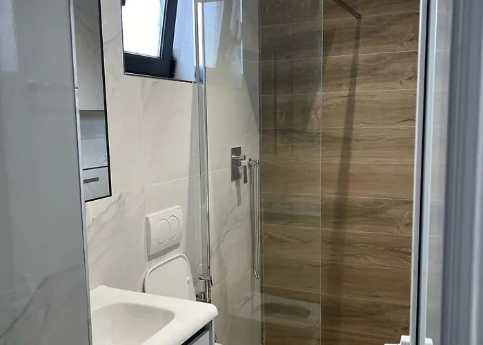 Dangolli House Avlonya